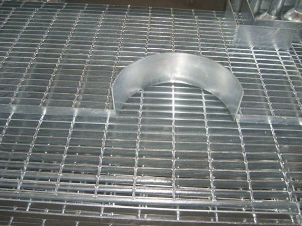 imgi_16_forged-steel-grating-toe-plates